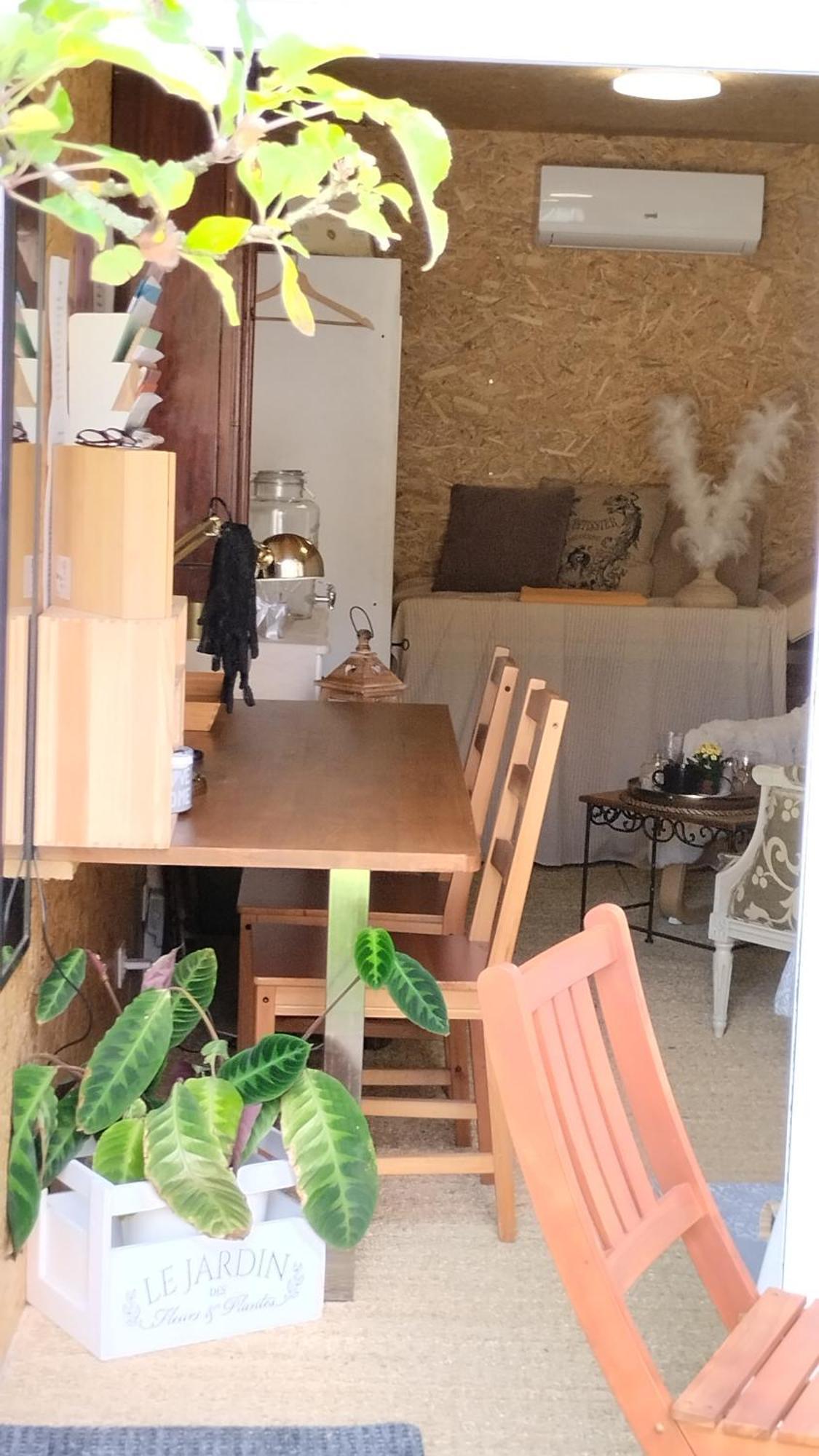 Le Laboratoire Shabby Chic De La Parfumerie Du Manoir Chavagne Luaran gambar
