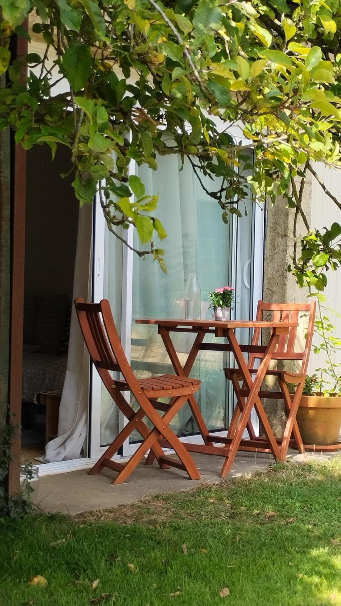 Le Laboratoire Shabby Chic De La Parfumerie Du Manoir Chavagne Luaran gambar