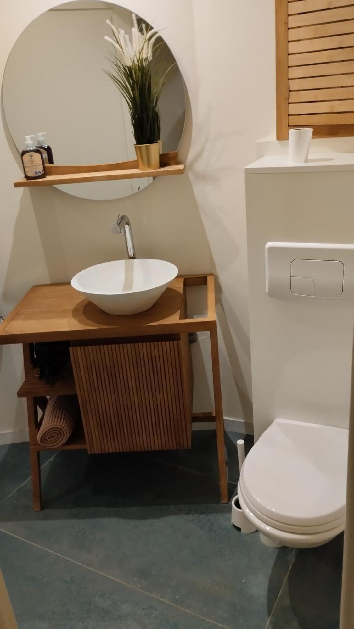 Le Laboratoire Shabby Chic De La Parfumerie Du Manoir Chavagne Luaran gambar